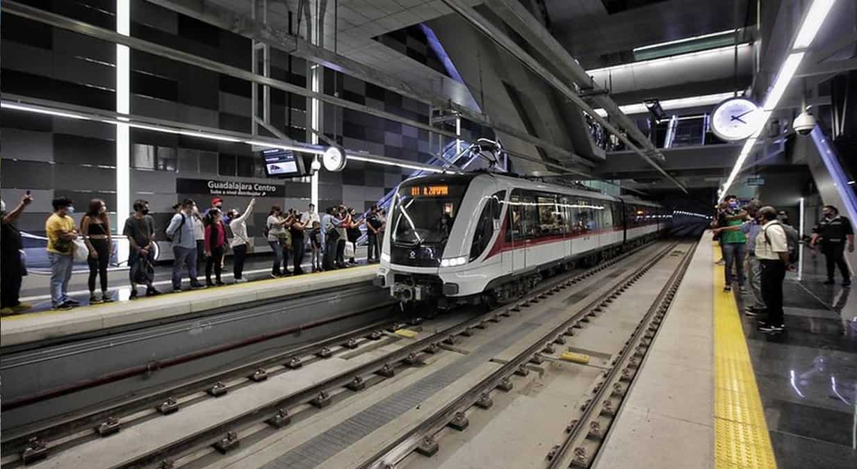 Inician construcción de la Línea 4 del Tren Ligero de Guadalajara