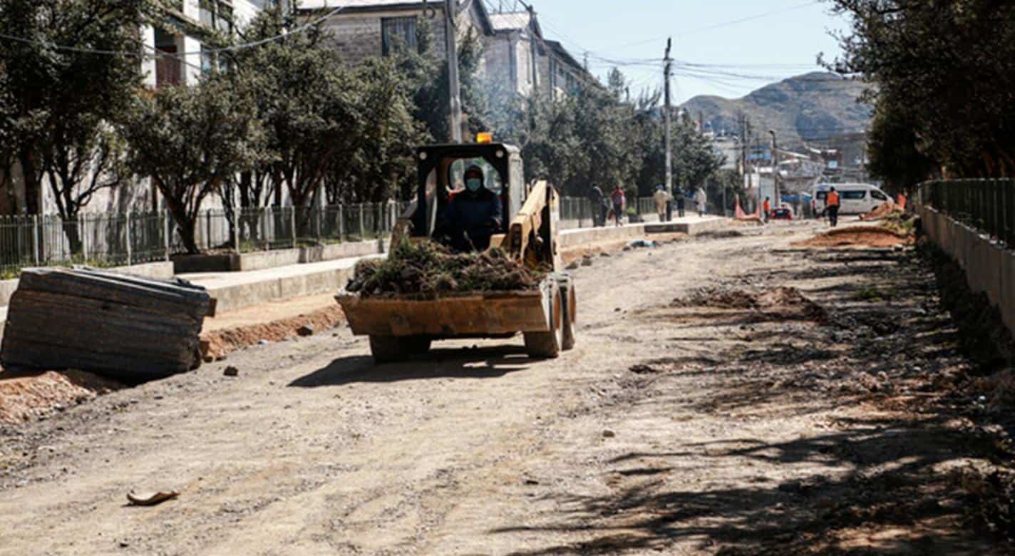 Pasco: obra vial en Av. Bolívar registra más de 93 % de avance